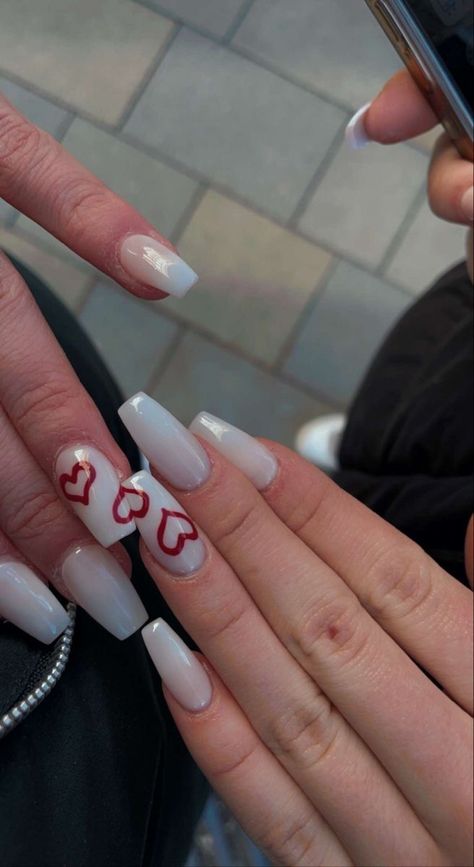 Matching Summer Nails With Best Friend, Best Friend Nails Ideas Matching, Nails To Match With Your Best Friend, Matching Nail Inspo For Best Friends, Simple Matching Nails, Matching Friend Nails, Matching Gel Nails, Bff Nails Designs Best Friends, Matching Heart Nails