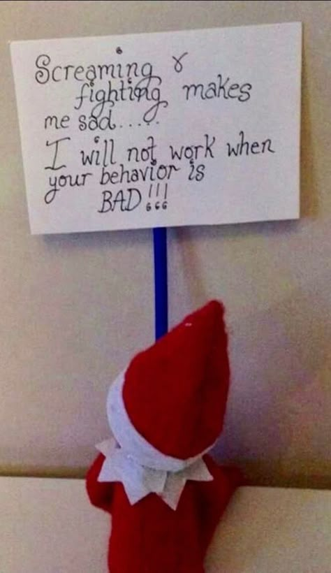 Elf On Strike, Elf Ideas Easy, Elf Magic, Awesome Elf On The Shelf Ideas, Elf Activities, Xmas Elf, Elf Antics, Elf Fun, Sweet Smile