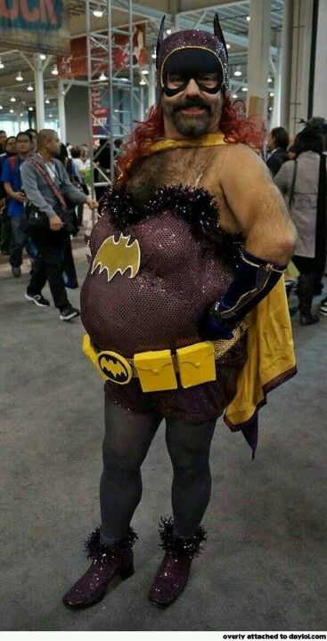 ???? Cosplay Fail, Fail Humor, Humor Pictures, Catwoman Cosplay, Photos Funny, Pictures Funny, Fashion Fail, Weird Pictures, Crazy People