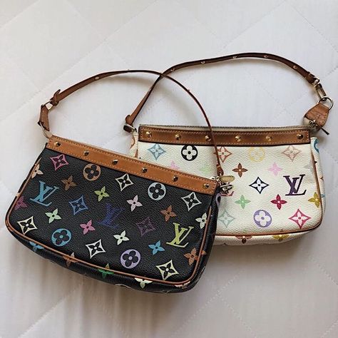 @melibonni shared a photo on Instagram: “who’s in love with those too? 💕” • Jan 20, 2020 at 10:06am UTC Tas Lv, Aesthetic Bags, Design Websites, Hand Logo, Luxury Purses, Cute Purses, Prada Handbags, Cute Bags, Mode Vintage