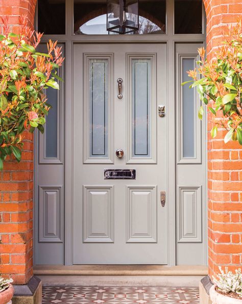 Heritage grey Victorian front door and solid door frame with side lights. Opaque etched glazing and polished chrome door furniture complete the look. Grey Front Door, Victorian Front Door, Front Doors Uk, Grey Front Doors, Victorian Front Doors, Cottage Front Doors, Front Door Inspiration, Traditional Front Doors, Best Front Doors