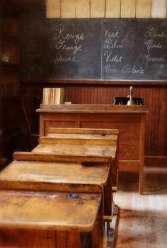 Country School, The Oregon Trail, Old School House, School Daze, School Desks, Over The Garden Wall, School Room, Vintage School, Boarding School