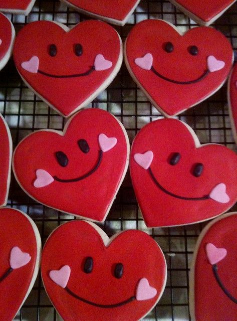 Happy Valentine's Day | SugarHeart Cookies & Cakes | Flickr Valentines Party Food Ideas, Food Ideas To Make, Heart Cookies Decorated, Valentines Party Food, Valentine Cookies Decorated, Valentines Day Sugar Cookies, Heart Sugar Cookie, Valentine Sugar Cookies, Valentines Baking