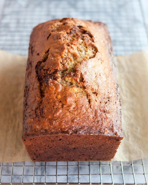 How To Make Banana Bread: The Simplest, Easiest Recipe | Kitchn Cooking Asparagus, Easy Banana Bread Recipe, Make Banana Bread, Best Banana Bread, Baked Banana, Banana Bread Recipe, Banana Flavored, Basic Recipes, Banana Bread Recipes