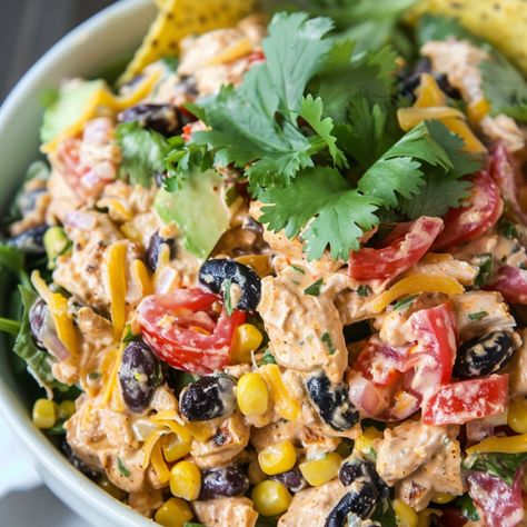 Zesty Southwest Chicken Salad - Long Bake The Queen Mexican Chicken Salads, Southwest Chicken Salad, Roast Chicken Leftovers, Southwest Chicken, Leftover Rotisserie Chicken, Refreshing Salad, Homemade Dressing, Homemade Tacos, Homemade Taco Seasoning