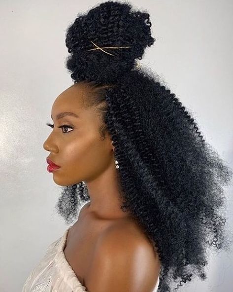 50 Most Head-Turning Crochet Braids & Hairstyles for 2020 - Hair Adviser Curled Hair With Braid, Crochet Curls, Curly Crochet Braids, Crochet 101, Curly Crochet Hair Styles, Natural Hair Short Cuts, Black Ponytail Hairstyles, Hair Adviser, Haute Hair