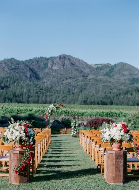 Wedding Locations California, California Beach Wedding, Northern California Wedding Venues, California Winery, Tropical Wedding Flowers, Yosemite Wedding, Sonoma Wedding, Napa Wedding, California Wedding Venues