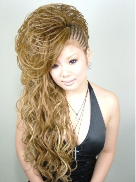 Gyaru High Ponytail, Gyaru Hair, 90s Hair, Bouffant Hair, Extreme Hair, Gyaru Fashion, High Ponytail, 90s Hairstyles, Hair Summer