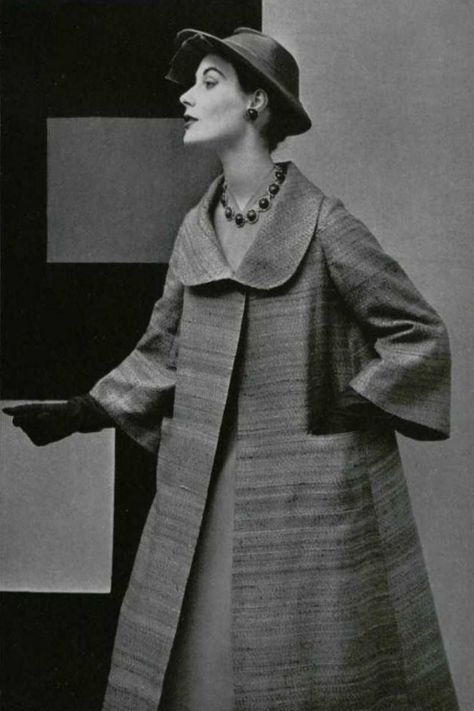 1953 | by .pintuck Jacques Fath, Mode Retro, Dresses 1950s, 1950s Dresses, 1950 Fashion, Vintage Suit, Club Fashion, Vintage Ideas, Dresses Club