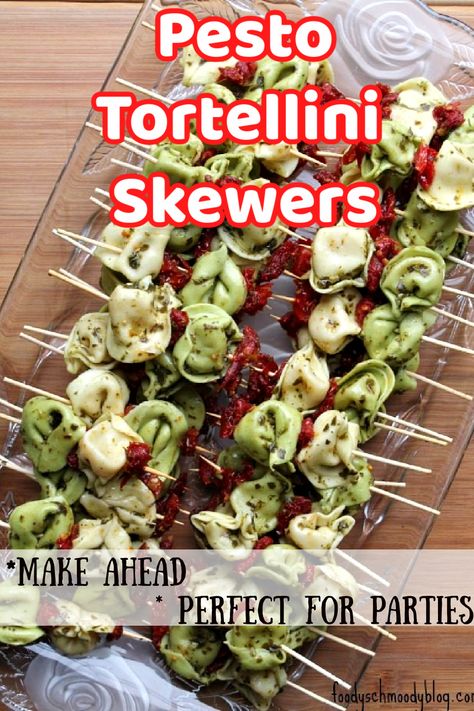 Appetizers Tortellini, Tortellini Skewers Appetizers, Grazing Tray, Skewers Appetizers, Pesto Tortellini Skewers, Pesto Appetizers, Pasta Tortellini, Tortellini Skewers, Pesto Tortellini