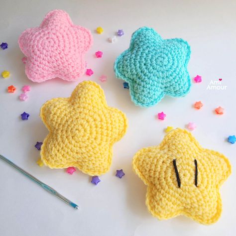 Crochet Tree Skirt, Crochet Star Patterns, Crochet Tree, Crochet Fish, Crochet Snowman, Crochet Teddy Bear Pattern, Crochet Keychain Pattern, Crochet Stars, Crochet Teddy