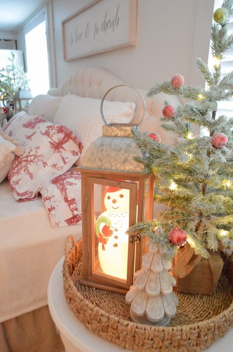 Our Merry Christmas Cottage Bedroom - simple holiday bedroom, pottery barn santa toile + neutral linens, balsam hill naked green tree, electric fireplace, easy style, vintage decorating Simple Decorating Ideas, Barn Christmas, Simple Decorating, Bedroom Tour, Pottery Barn Christmas, Holiday Bedroom, Vintage Decorating, Christmas Cottage, Cottage Christmas