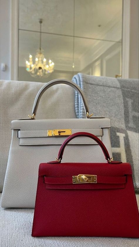 Expensive Bag, My Style Bags, Luxury Bags Collection, Handbag Essentials, Girly Bags, Fancy Bags, Luxury Purses, Pretty Bags, Hermes Bags