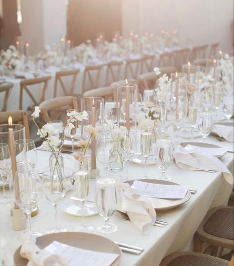 Long Table Wedding Flowers And Candles, Ivory Neutral Wedding, Elegant Simple Table Setting Wedding, Table Setting Bud Vases, Classic White Wedding Table Decor, Bridal Shower Minimalist Decor, Bud Vases On Long Table, White Floral Wedding Table Decor, Neutral Wedding Decor Table