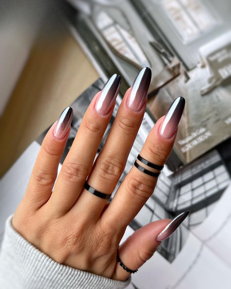 Ombre Nails Black And White, Black Chrome Nail, Chrome Nails Ideas, Almond French Tips, Chrome Nail Ideas, Black Chrome Nails, White Tips, Chrome Nails Designs, Ombre Nail