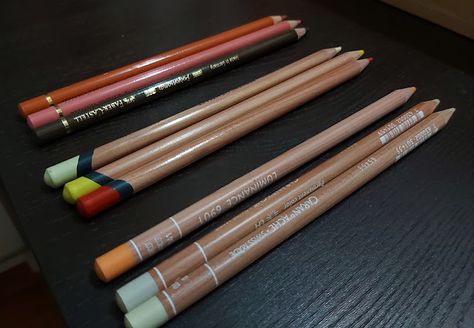 Derwent Lightfast, Derwent Pencils, Faber Castell Polychromos, Pale Wood, Combo Skin, Colored Pencil Set, Art Pencils, Coloured Pencils, Faber Castell