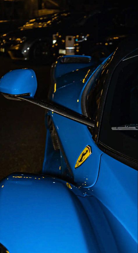 Lamborghini Roadster, Wallpaper Carros, Car Iphone Wallpaper, F1 Wallpaper Hd, Cool Optical Illusions, Car Goals, Ferrari F40, Blue Car, Super Luxury Cars