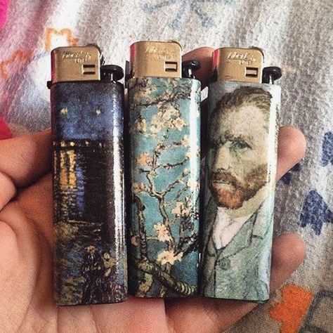 Lighter Art, Vincent Willem Van Gogh, Art Du Croquis, Cool Lighters, Arte Van Gogh, Arte Inspo, Arte Sketchbook, Puff And Pass, Mellow Yellow