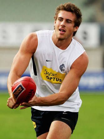 Shaun Hampson - Australian Football League player - Imgur Carlton Afl, Australian Football League, Hot Rugby Players, Australian Football, Cool Hairstyles For Men, Sport Player, Rugby Players, Athletic Men, Football League