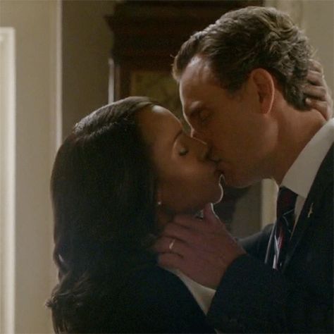 And some HD close ups #Olitz Scandalous Outfits, Olivia And Fitz, Genesis 6, Tony Goldwyn, Shonda Rhimes, Kerry Washington, Romantic Art, Scandal, Relationship Goals