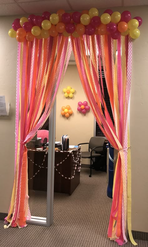 Birthday Decor For Boss Office, Office Decor For Birthday Party Ideas, Birthday Decorations Cubicle, Office Celebration Decoration, Birthday For Boss Office, Boss Birthday Decoration Office, Decorate Boss Office For Birthday, Bday Office Decorations, Work Office Birthday Decorations