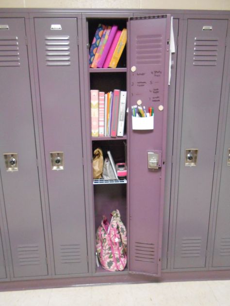 For big lockers Aesthetic Locker Decor, Locker Organization Diy, Locker Supplies, Locker Decorations Diy, School Locker Organization, Locker Shelf, Middle School Lockers, School Locker Decorations, Diy Lock