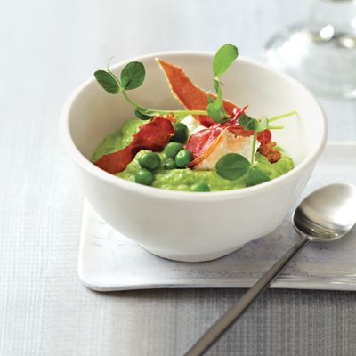 Chefs Bowman Brown and Viet Pham of Salt Lake City's Forage make this creamy, tangy porridge from sweet peas and yogurt. Bacon Risotto, Best Asparagus Recipe, Spring Soups, Honey Pork, Leftover Ham Recipes, Ham Recipe, Pea Recipes, Fresh Cheese, Ham Recipes