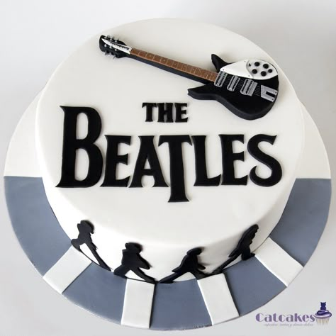 Beatles Cupcakes, Beatles Birthday Cake, Beatles Cake, Beatles Themed Party, Beatles Birthday Party, Beatles Birthday, Beatles Party, Music Cake, With The Beatles