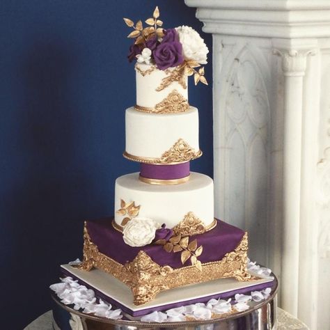 Rococo Cake, British Cake, Nice Cakes, White And Gold Wedding Cake, Quince Cakes, Fancy Wedding Cakes, Purple Wedding Cake, Purple And Gold Wedding, Big Wedding Cakes