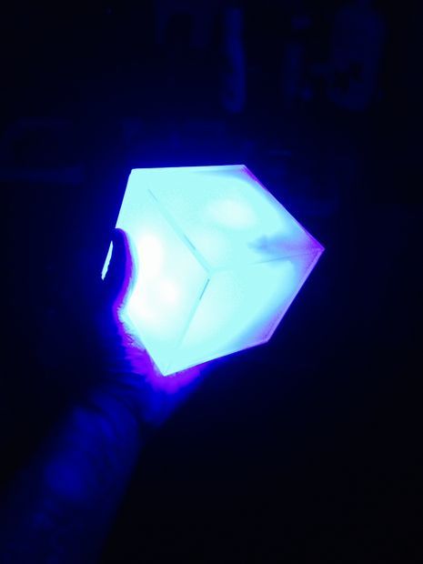 Make a quick Tesseract Marvel Props, Glow Stick Crafts, The Infinity Stones, Marvel Diy, Disney Big Hero 6, Larp Props, Neon Crafts, The Tesseract, Matchbox Crafts