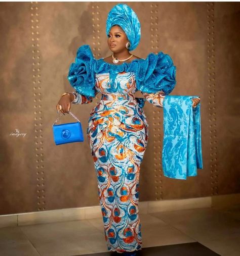 Nigeria Outfit, Reception Dress Lace, Asoebi Dress, Owambe Styles, African Party Dresses, Nigerian Lace Styles Dress, Nigerian Lace Styles, Ankara Long Gown Styles, African Lace Styles