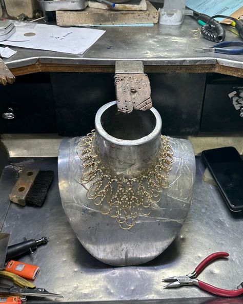 The Making Of High Fluid​⁠ ⁠ The careful craft of melding delicately set diamonds on intricate structures of snake chain. Sculptural and dynamic masterpieces to be worn.​⁠ ⁠ #FernandoJorge ​ April 16, High Jewelry, Snake Chain, Jewelry Pieces, Diamonds, Sculpture, Chain, Quick Saves