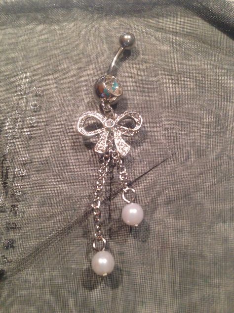 Pearl Belly Ring, Bow Belly Button Piercing, Pearl Belly Button Piercing, Belly Ring Aesthetic, Bow Piercing, Cute Belly Button Piercing, Belly Piercings, Bellybutton Piercings, Belly Button Piercing Jewelry