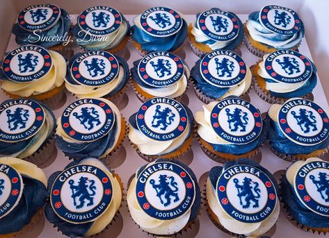 Chelsea Cupcakes, Chelsea Football Cake, Football Cupcake Cakes, Bf Bday, Bday Cupcakes, Mario Birthday Cake, Cannabutter Recipe, Chelsea Soccer, Fruit Custard