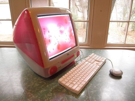 2000s Computer Aesthetic, Computers Aesthetic, 2000s Tech, Y2k Tech, Pink Computer, Imac G3, Old Tech, Old Computer, Frutiger Aero