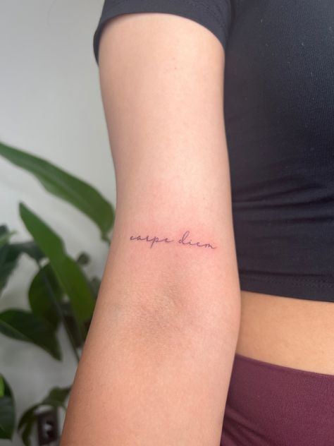 cute tattoos Carpe Diem Minimalist Tattoo, Small Carpe Diem Tattoo, Cursive Tattoo On Wrist, Cursive Spanish Tattoos, Tattoo Ideas Carpe Diem, Minimalist Tattoo Fine Line, Sweet Caroline Tattoo, Carpe Firm Tattoo, Calm In The Chaos Tattoo