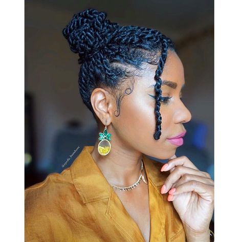 Double Strand Twist, Two Strand Twist Hairstyles, Flat Twist Hairstyles, Protective Hairstyles For Natural Hair, Space Buns, Natural Hair Twists, Twist Styles, Mini Twists, Hair Twist Styles