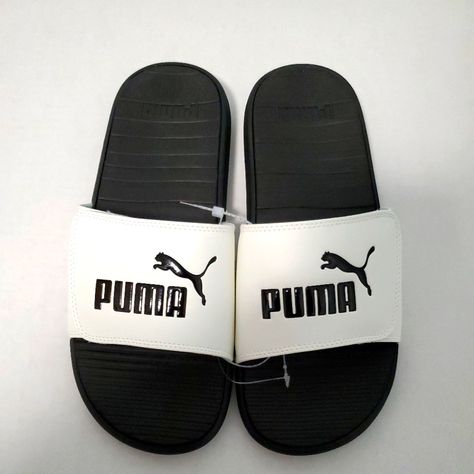 Puma Slippers, Shoes Puma, Comfy Sandals, Athletic Sports, Puma Mens, Puma Shoes, Pumas Shoes, Beach Pool, Cool Cats