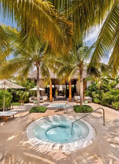 The Best Luxury Hotels and Resorts in Playa del Carmen Mexico. UNcover the best luxury hotels in Playa del Carmen Mexico and plan the perfect trip to the Riviera Maya. playa del carmen | playa del carmen hotels | riviera maya aesthetic | playa del carmen travel | riviera maya hotels Maya Aesthetic, Fairmont Mayakoba, Belmond Hotels, Baja California Sur, Quintana Roo, Boutique Hotels, Resort Collection, Luxury Hotels, City Travel