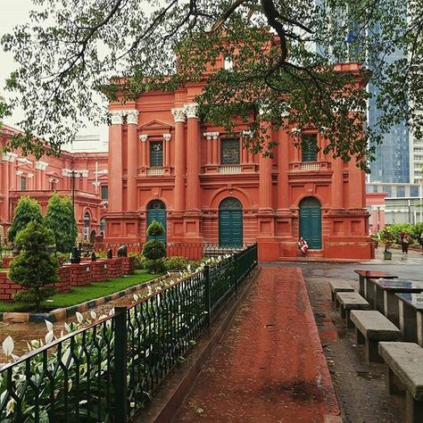 Cubbon Park, Bangalore Cubbon Park Bangalore Aesthetic, Bangalore Architecture, Cubbon Park Bangalore, Bengaluru City, Cubbon Park, Library Aesthetic, Lord Photo, Travel India, Bangalore India