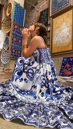 Italian Summer Outfits, Thanksgiving 2024, Fancy Fits, Soft Gamine, Lucy Hale, Blue And White Dress, Luxury Dress, Looks Chic, Elegant Outfit