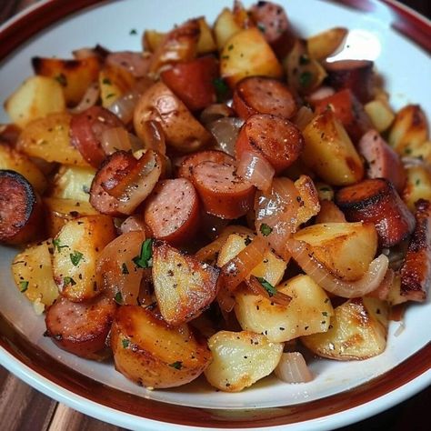 Smoked Polish Sausage, Smoked Sausage And Potato Recipe, Polish Sausage Recipes, Smoked Turkey Sausage, Kielbasa And Potatoes, Sausage Ingredients, Smoked Sausage Recipes, Kielbasa Recipes, Baby Red Potatoes