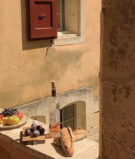 Mediterranean Aesthetic, Italy Vibes, Italy Summer, Italian Countryside, Summer Wines, Italy Aesthetic, Aesthetic Travel, Europe Summer, Italian Summer