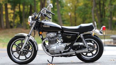 Yamaha 650, Yamaha Rx100, Yamaha Xs650, Biking Diy, Bike Pictures, Yamaha Bikes, Japanese Motorcycle, Yamaha Motorcycles, Yamaha Motorcycle