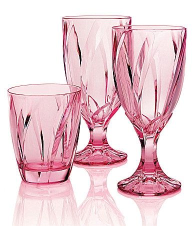 2025 Kitchen, Pink Dinnerware, Pink Dishes, Pink China, Tout Rose, Pink Glasses, Pink Glassware, I Believe In Pink, Pink Life