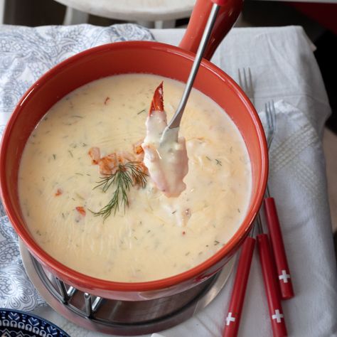 Lobster Fondue Recipes, Lobster Fondue, Seafood Fondue, Lobster Dip, Seafood Delight, Fondue Dinner, Seafood Dip, Fondue Recipes, Lobster Meat