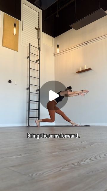 Yoga Floor Poses, Balance Flow Yoga, Yoga Flows For Strength, Yoga Twists Poses, Fun Yoga Flow, Yoga Twists, Yoga Flow Video, Advanced Yoga Poses, Split Yoga