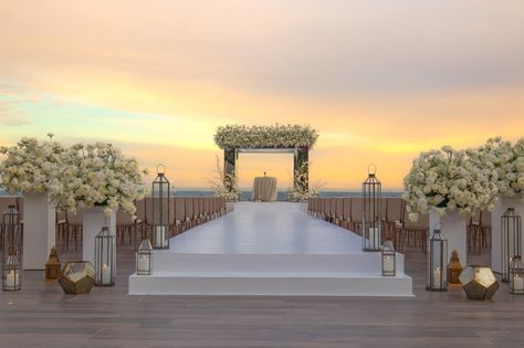 Discover the 10 best wedding packages and venues in Los Cabos for 2023 - 2024. Unforgettable locations, stunning views, costs, and more! Los Cabos Wedding Venues, Los Cabo’s Wedding, Hyatt Ziva Los Cabos Wedding, Dreams Los Cabos Wedding, Nobu Los Cabos Wedding, Caribbean Wedding Venues, Nobu Cabo Wedding, Cabo Wedding Ideas, Cabo Wedding Venues