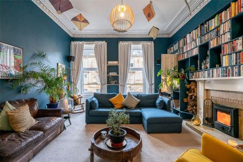 Teal Walls Living Room, Wall Of Books, Teal Living Rooms, Flat Decor, Victorian Interiors, Colourful Living Room, 3 Bedroom Apartment, Apartment For Sale, Unique Kitchen