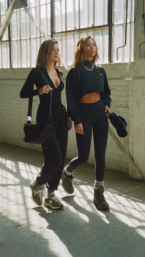 FALL STREETWEAR ESSENTIALS #JOAHBROWN #MadeinLosAngeles #WomensClothing Essentials Women Outfit, Pretty Workout Outfits, Baddie Hiking Outfits, Neutral Fitness Aesthetic, Gym Joggers Outfit Women, Sweats Outfit Ideas, Elegant Sport Outfit Woman, Alternative Athleisure, Joah Brown Outfits